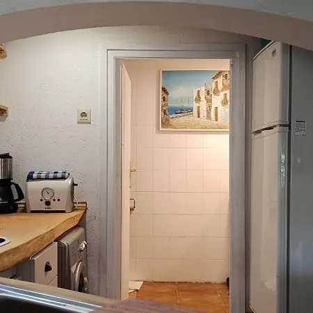 شقة Cave House With Sea Views سانتا سوزانا